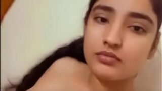 Gujarati Bhabhi Showing Nude Body Husband